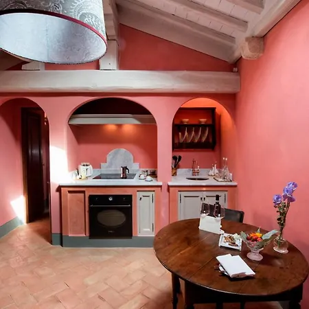 Borgo Volterra Tuscany * Pignano