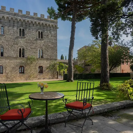 Gospodarstwo agroturystyczne Borgo Volterra Tuscany