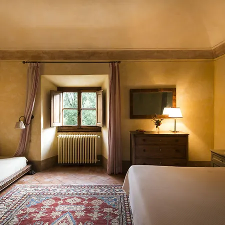 Borgo Volterra Tuscany * Pignano