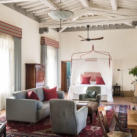 Gospodarstwo agroturystyczne Borgo Volterra Tuscany
