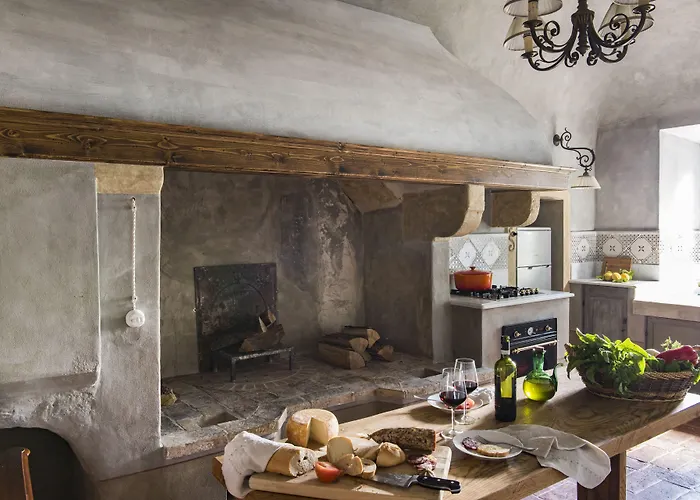 Borgo Volterra Tuscany 农家乐