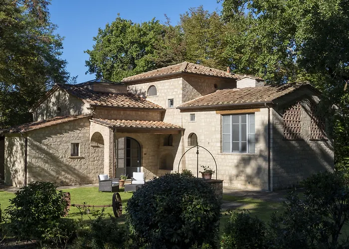 Borgo Volterra Tuscany Pignano